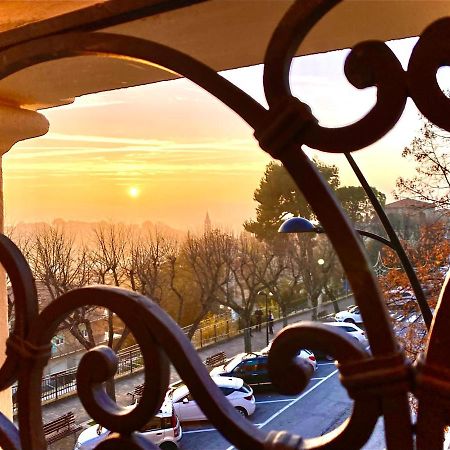 B&B Terrazza Sul Borgo 莫利亚诺 外观 照片