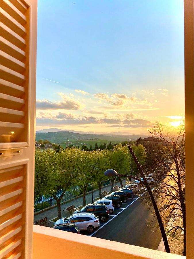 B&B Terrazza Sul Borgo 莫利亚诺 外观 照片